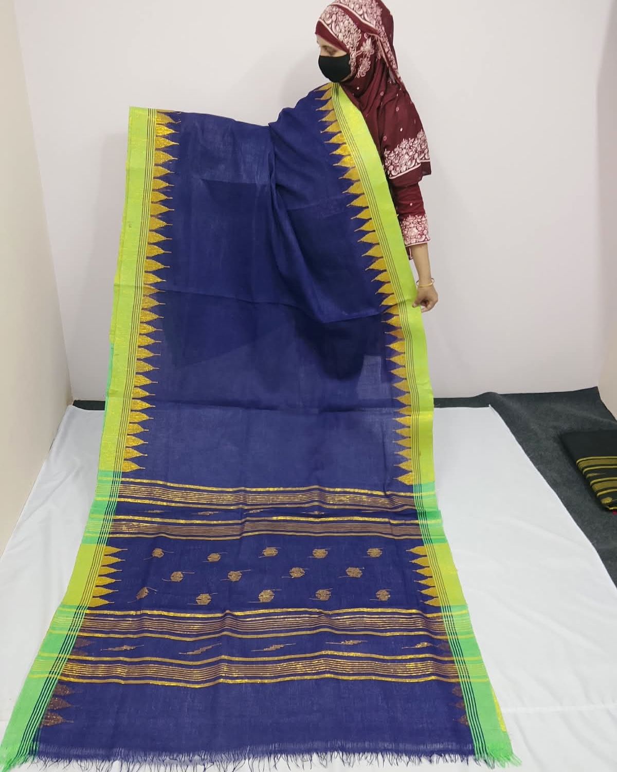 Handwoven Manipuri Saree | Navy Blue & Lime Green | Bilasini